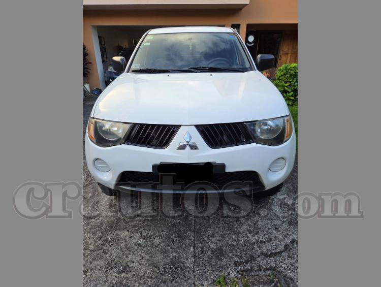 Mitsubishi L200 2008