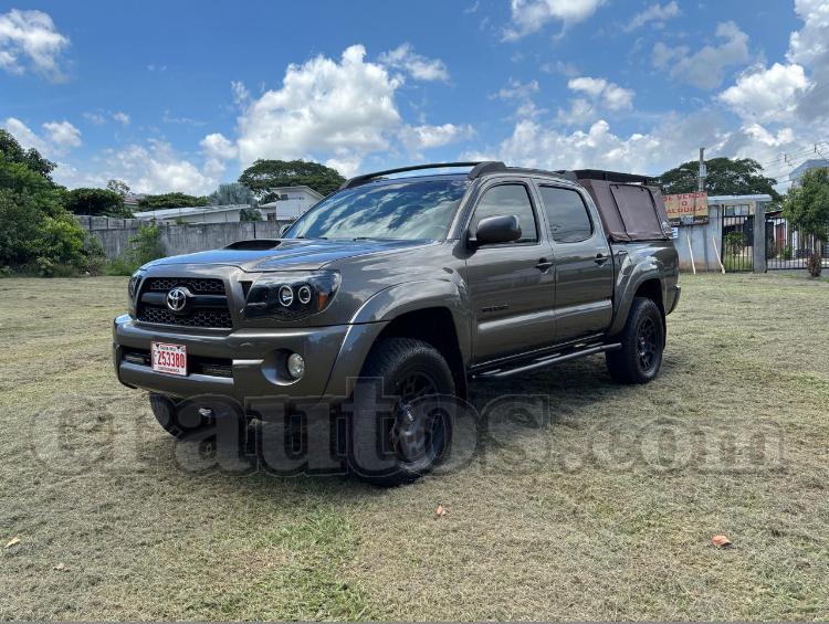 Toyota TACOMA TRD 2011