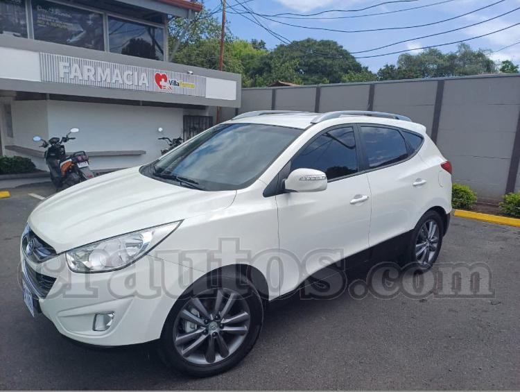 Hyundai TUCSON 2010