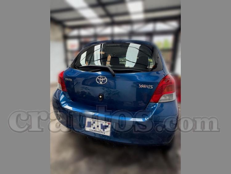 Toyota YARIS 2009