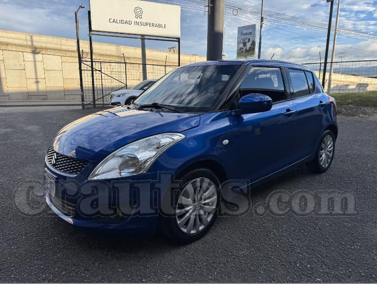 Suzuki SWIFT GL 2012