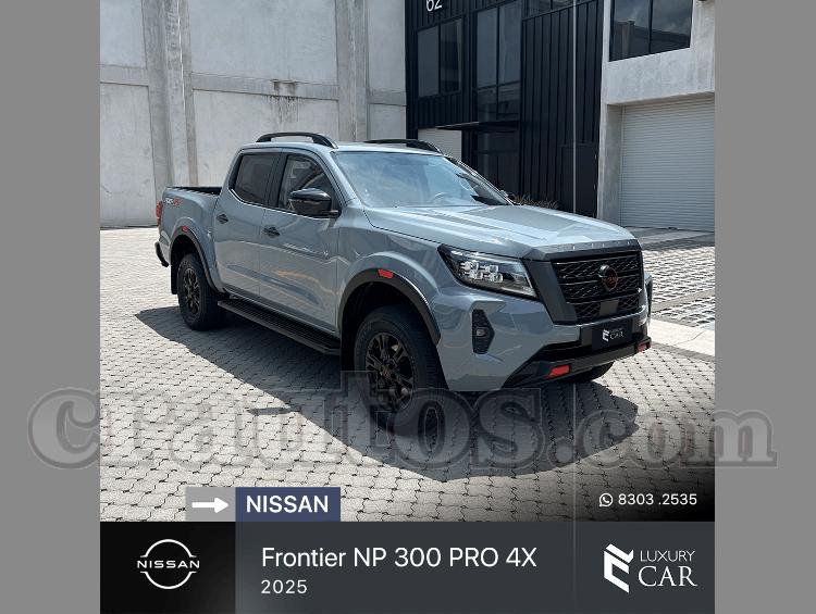 Nissan FRONTIER PRO 4X 2025
