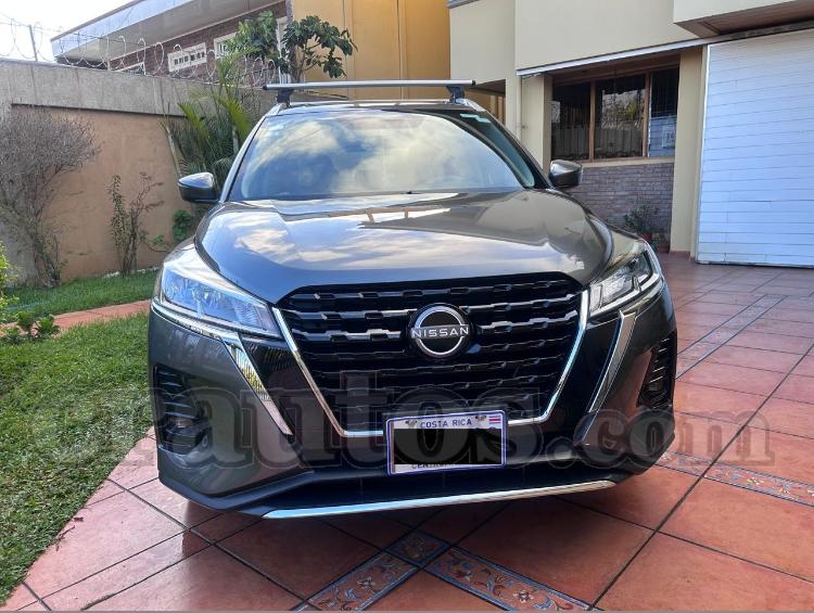 Nissan KICKS ADVANCE 2022