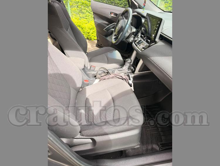 Toyota COROLLA CROSS 2022