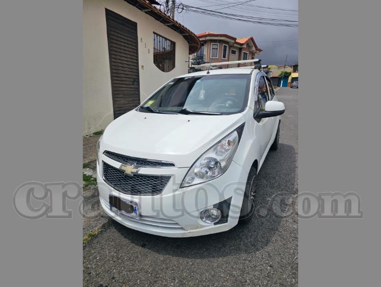 Chevrolet SPARK 2012