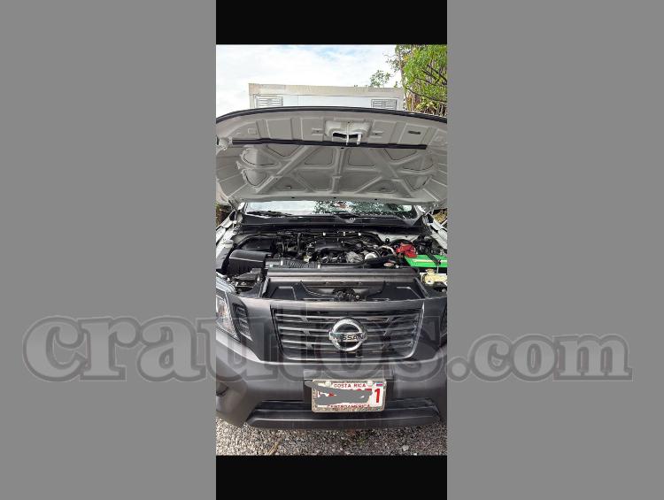 Nissan FRONTIER NP300 2019