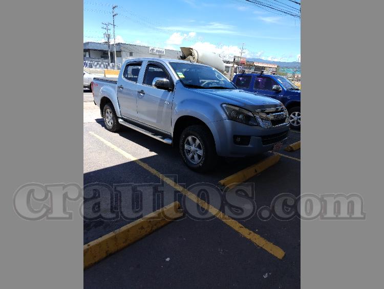 Isuzu DMAX 2016