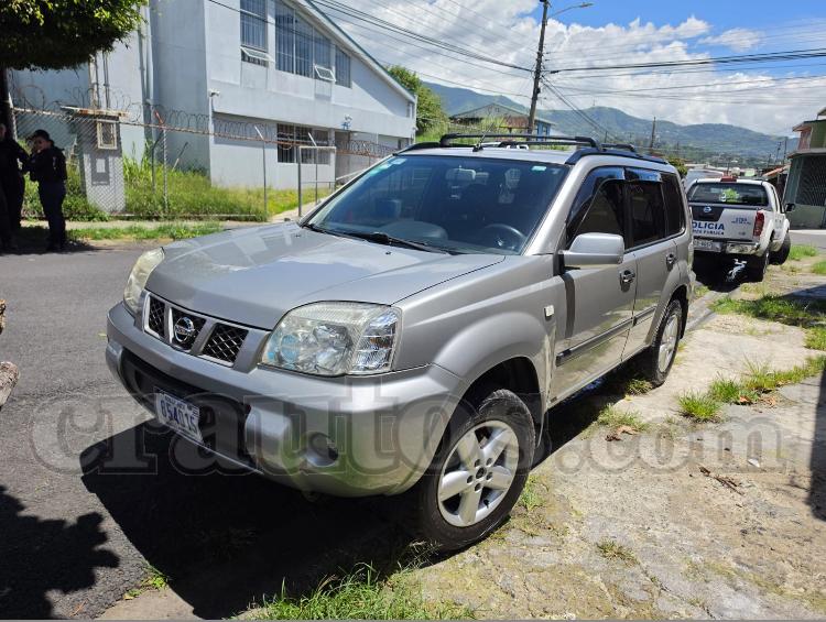 Nissan XTRAIL 2011