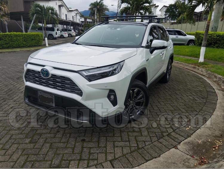 Toyota RAV4 2024