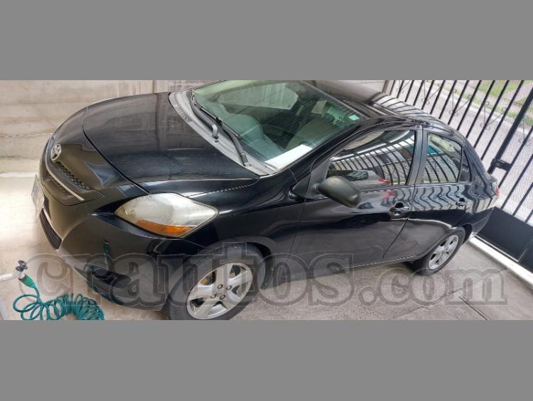 Toyota YARIS 2008