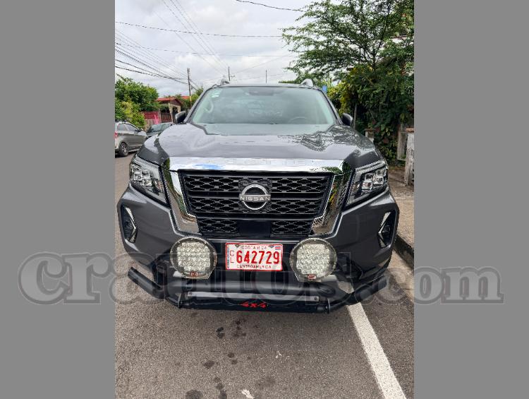 Nissan FRONTIER LE 2024