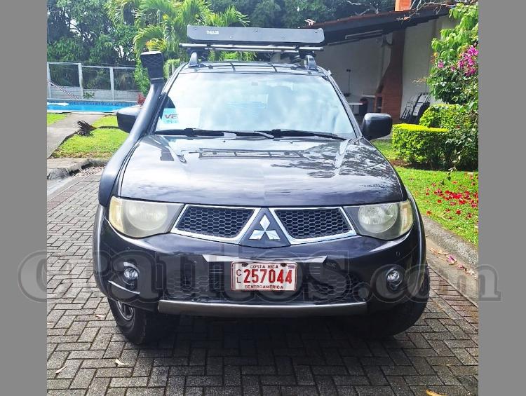 Mitsubishi L200 SPORTERO 2011