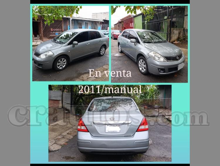 Nissan TIIDA 2011