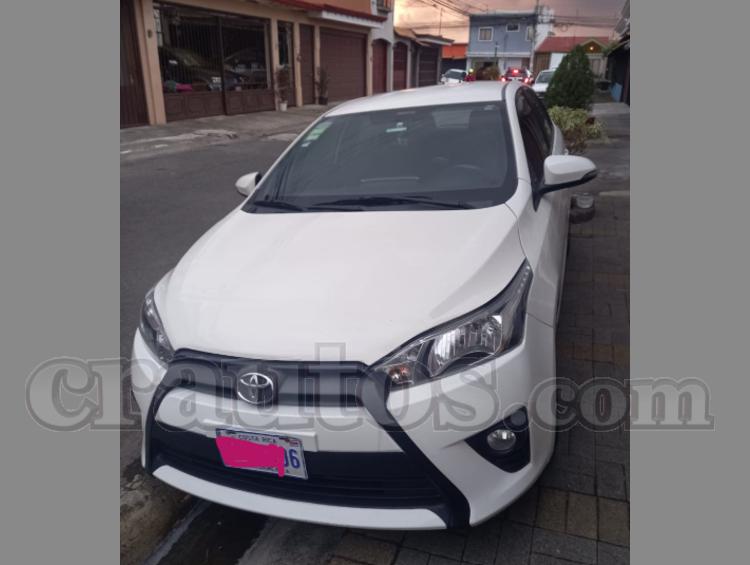 Toyota YARIS 2017