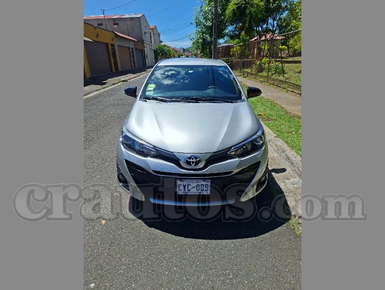 Toyota YARIS S 2020