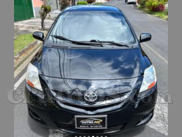 Toyota YARIS SPORT 2008