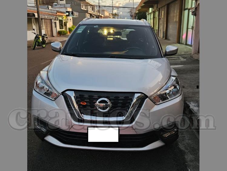 Nissan KICKS 2018