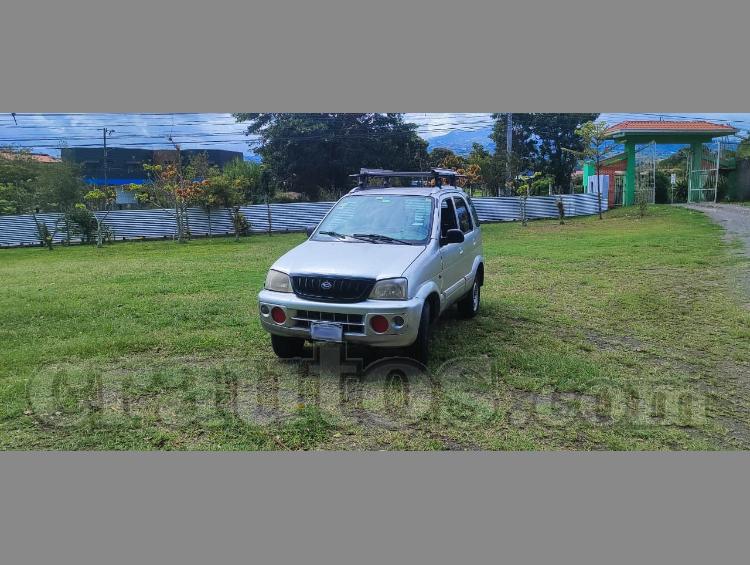 Daihatsu TERIOS 2005
