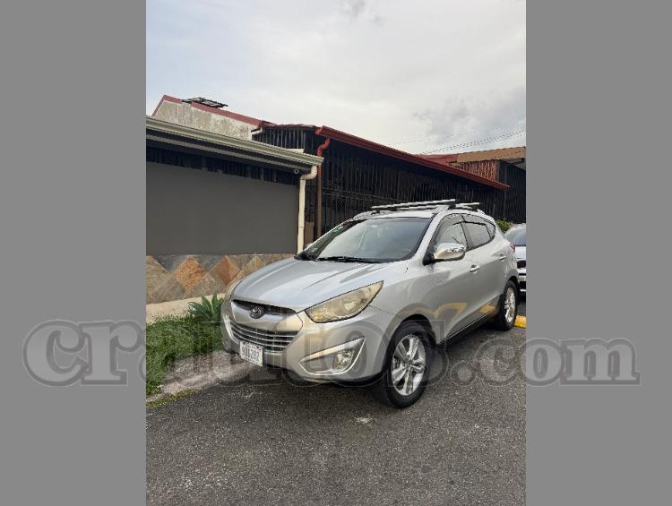 Hyundai TUCSON 2012