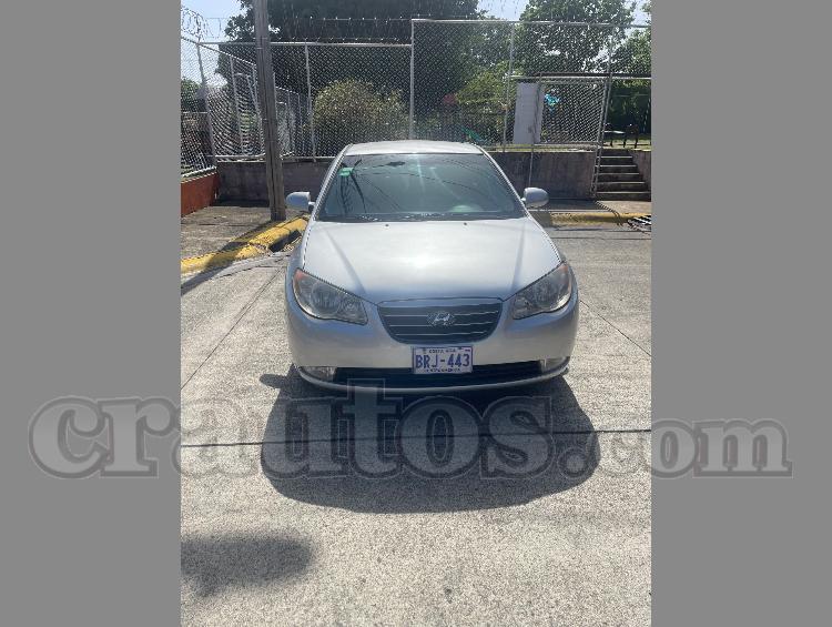 Hyundai ELANTRA 2009