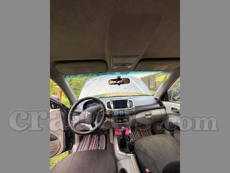 Mitsubishi L200 2008