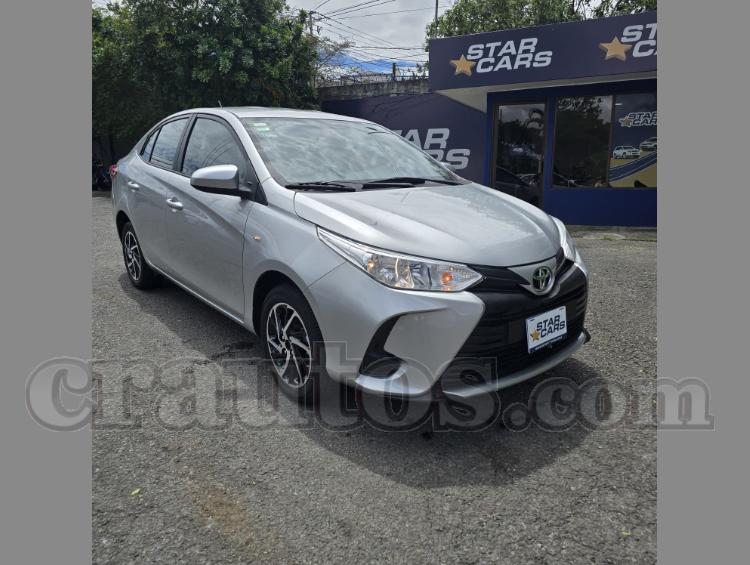 Toyota YARIS E 2023