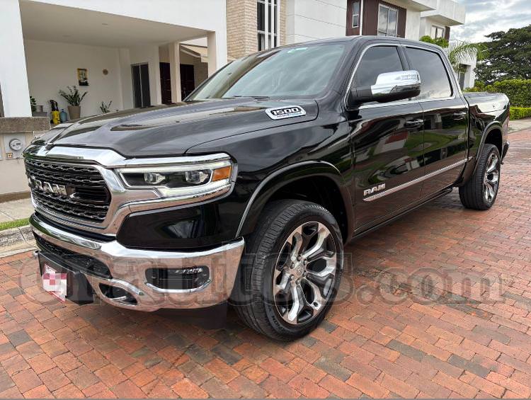 Dodge/RAM 1500 LIMITED 2023