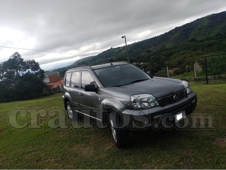 Nissan XTRAIL 2008