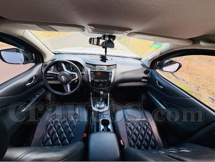 Nissan FRONTIER 2024