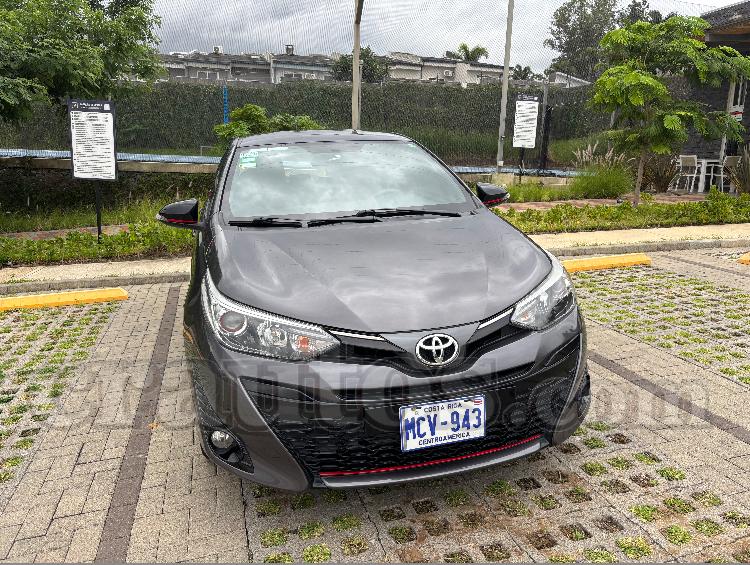 Toyota YARIS S 2020
