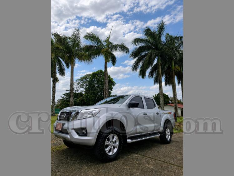 Nissan FRONTIER NP300 2018