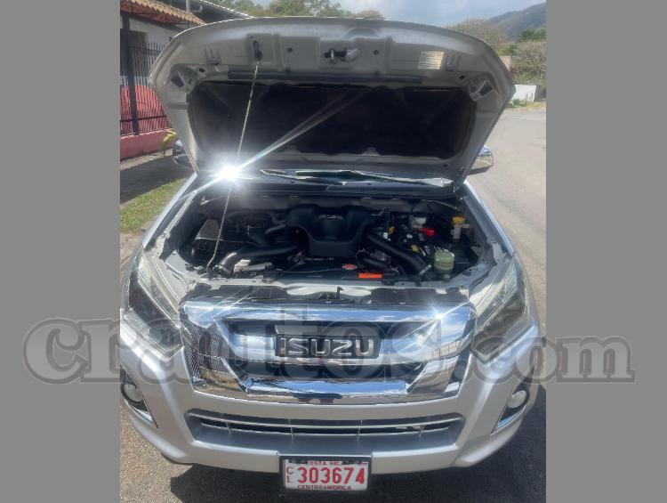 Isuzu DMAX LS 2017