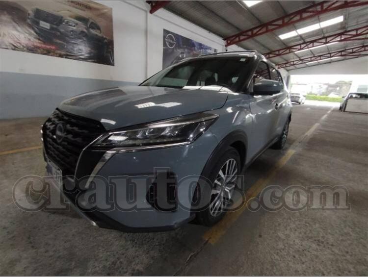 Nissan KICKS 2023