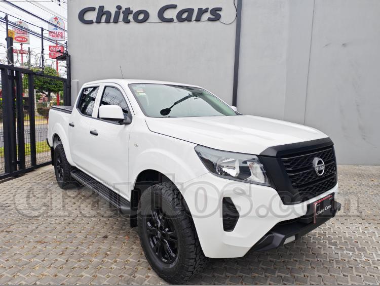 Nissan FRONTIER NP300 2025