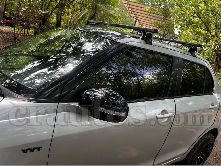 Suzuki SWIFT DZIRE 2013