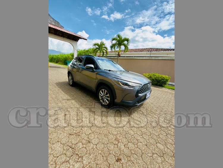 Toyota COROLLA CROSS 2022