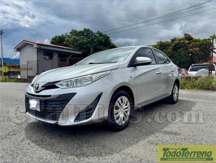 Toyota YARIS E 2019