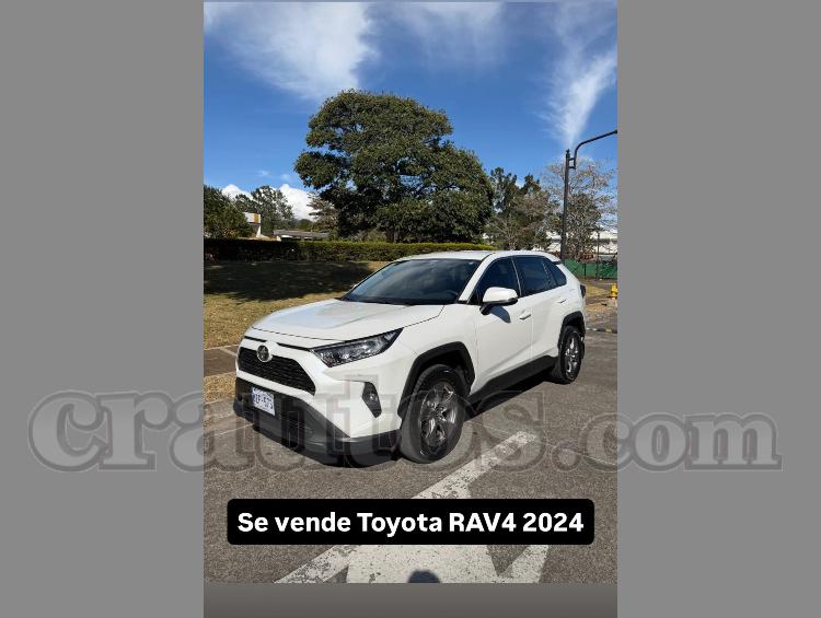 Toyota RAV4 2024