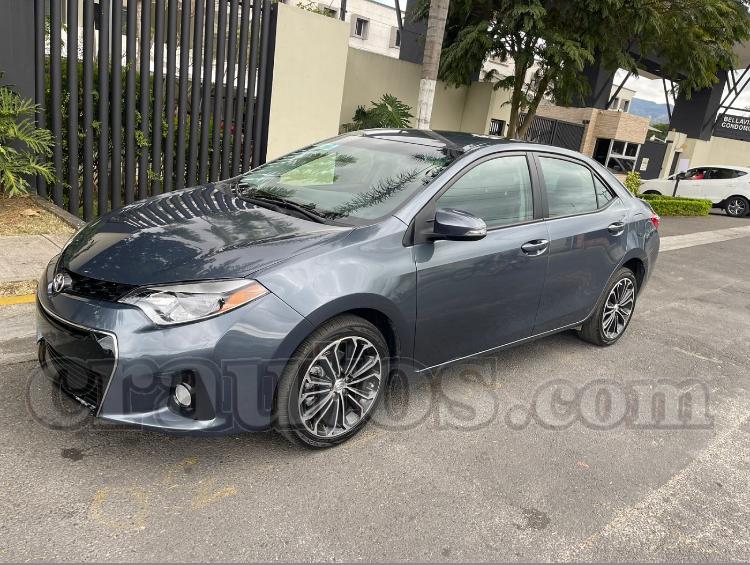 Toyota COROLLA SPORT 2015