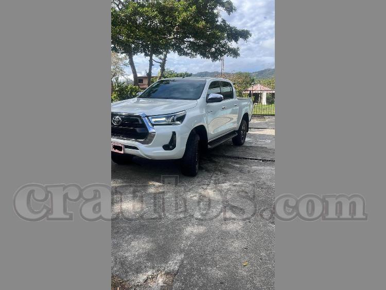 Toyota HILUX 2022