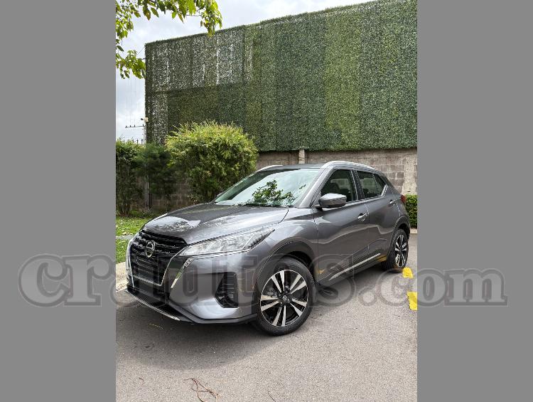 Nissan KICKS 2021