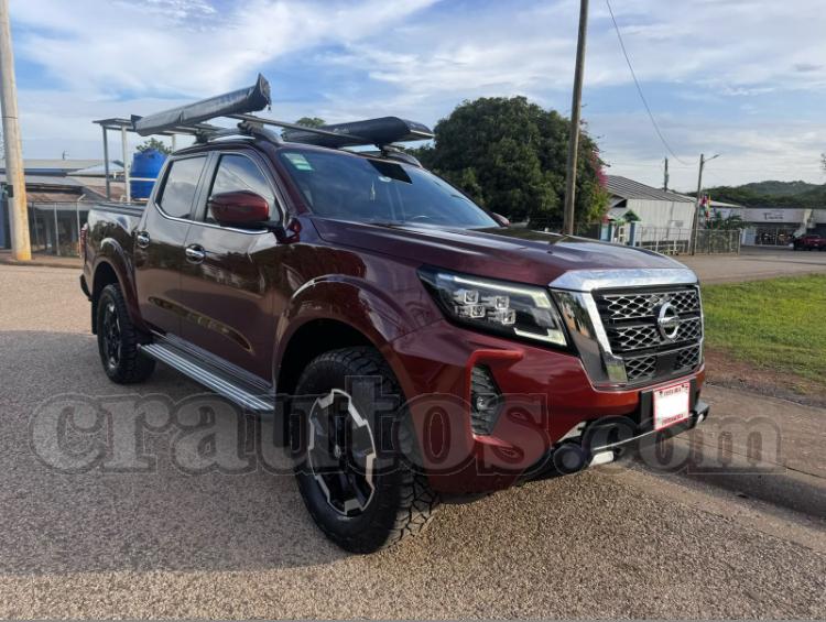 Nissan FRONTIER 2022
