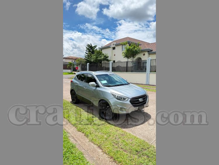 Hyundai TUCSON 2012