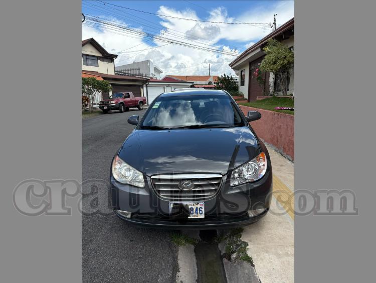 Hyundai ELANTRA 2009