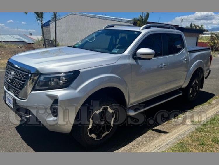 Nissan FRONTIER NP300 LE 2026