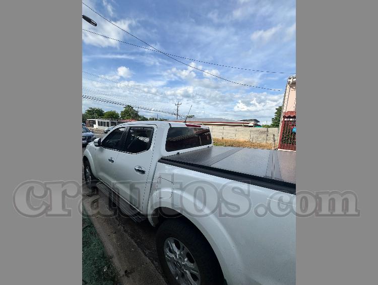 Nissan FRONTIER XE 2021
