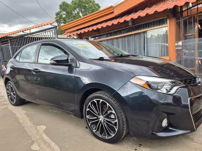 Toyota Corolla Sport 2016